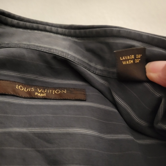 Louis Vuitton Men's Button Down Shirt. - Picture 4 of 8